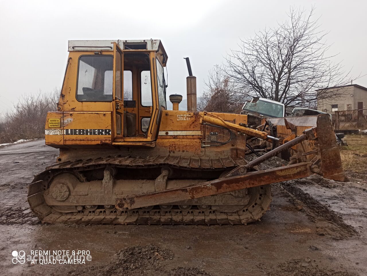 булдожер Liebherr PR721