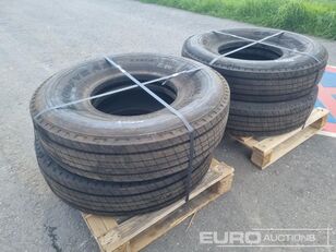 гума за натоварувач на тркала Goodyear 8.25R15 Tyres (2 of)